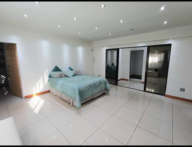 6 BEDROOM HOUSE FOR SALE IN ERASMIA
